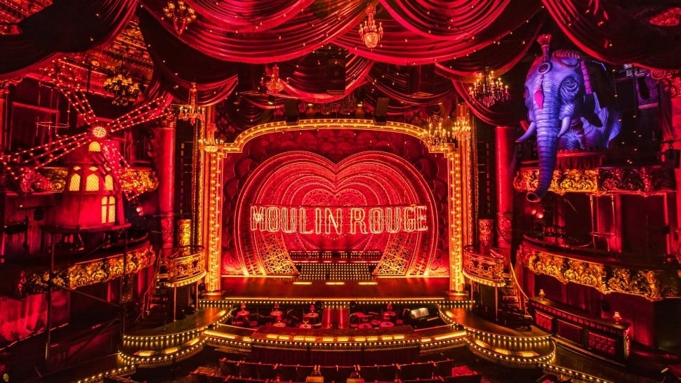 MOULIN ROUGE